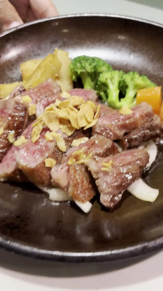 Grill-Steak Aoi